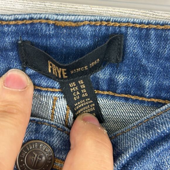 Frye Women's Plus 16 Medium Wash High Waist Straight Leg Distressed Denim Jeans - Picture 4 of 6